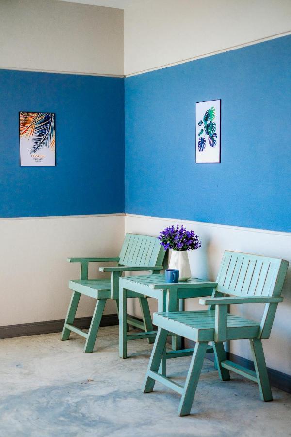 One Chumphon Hotel エクステリア 写真